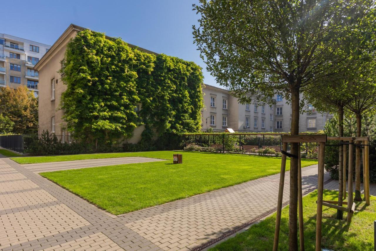 Old Mokotow Spacious Two-Bedroom Apartment By Noclegi Renters Varsavia Esterno foto