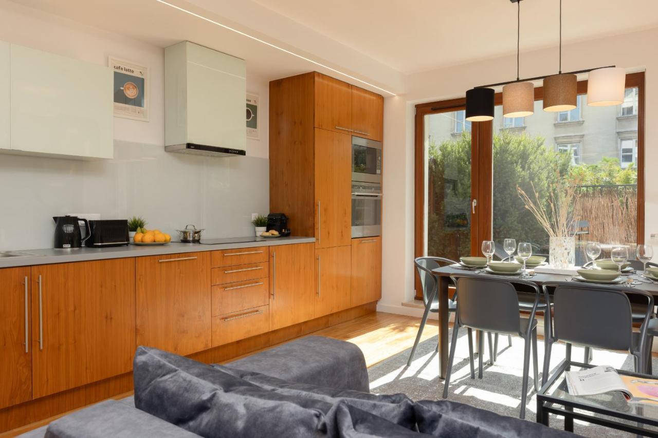 Old Mokotow Spacious Two-Bedroom Apartment By Noclegi Renters Varsavia Esterno foto